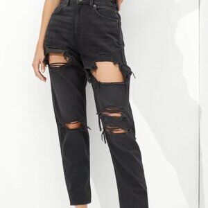 AE Ripped Mom Jean Black
